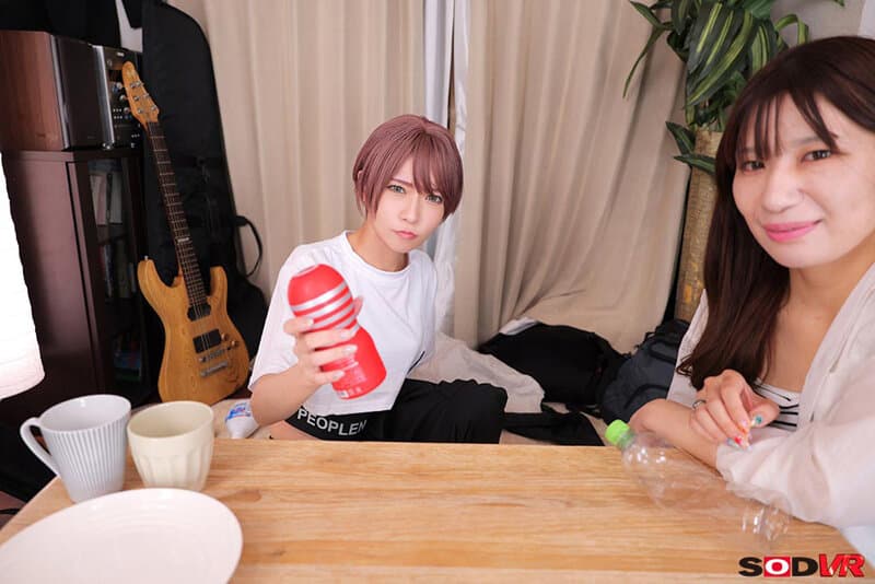 DSVR-1696 【VR】【8K】ショートカットGAL と、寝起き素顔のナチュパコ。目覚めて即朝勃ちチ○ポで中出しから始まるダラダラなリアル休日SEX MOEKA