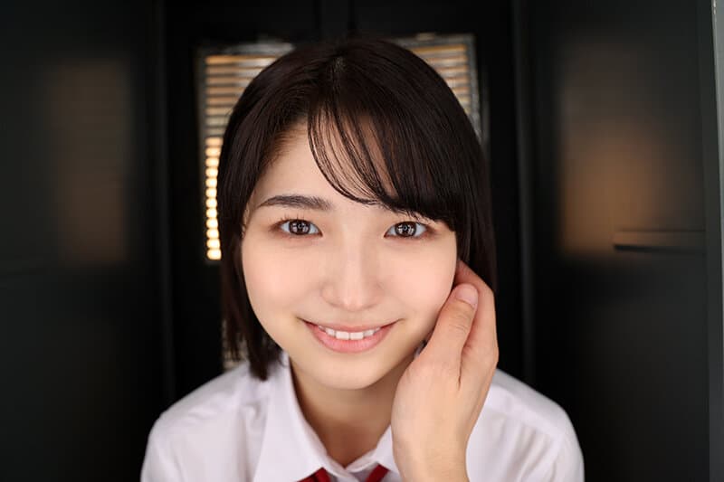 VRKM-689 【VR】顔面特化アングルVR ～元気な幼馴染に「ロッカーの中」で励まされてイチャラブSEX～ 倉本すみれ