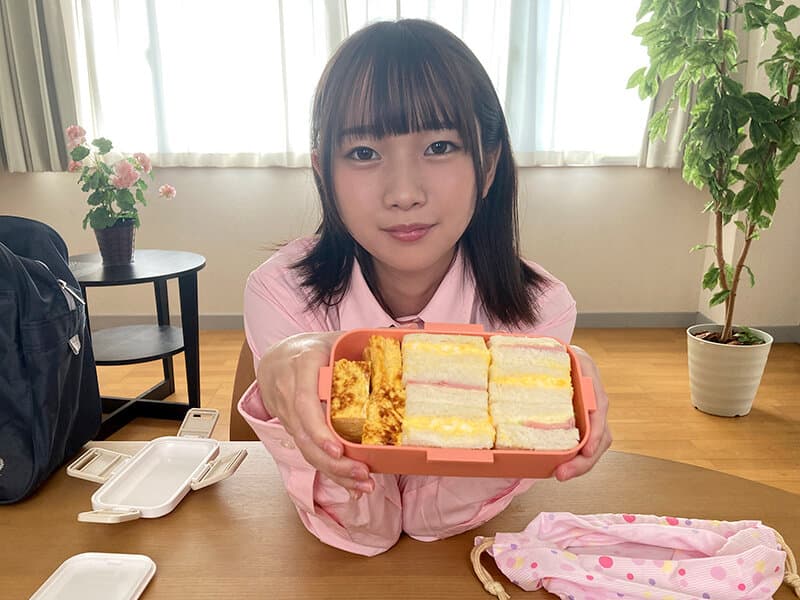 URVRSP-311 松岡美桜【VR】【フリースタイルVR】僕に遊ばれていると知らず恋人と勘違いしている純情な教え子を弄ぶ性交録 美桜ちゃん