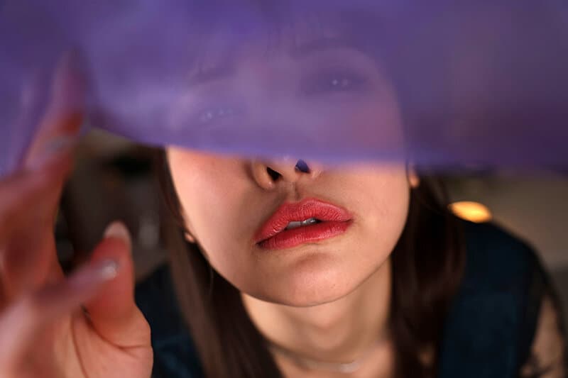 SAVR-669     【VR】ここは場末の闇スナック 気さくで巨乳なママは、気に入った男をゲーム感覚で手玉に取る淫乱な女でした。