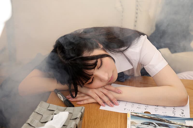 VRKM-1381 【VR】「キスしてくれなきゃ呪っちゃうぞ?」幼馴染に憑りついたこっくりさんはボクの恋心をもてあそぶベロチュウ憑依性交 胡桃さくら