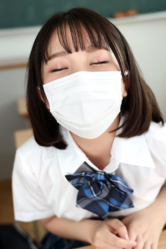 VRKM-885 由良かな【VR】入学してまだ3か月… お互い顔もよく知らずに恋に落ちた僕等は欲望のおもむくままに教室エッチ 由良さん