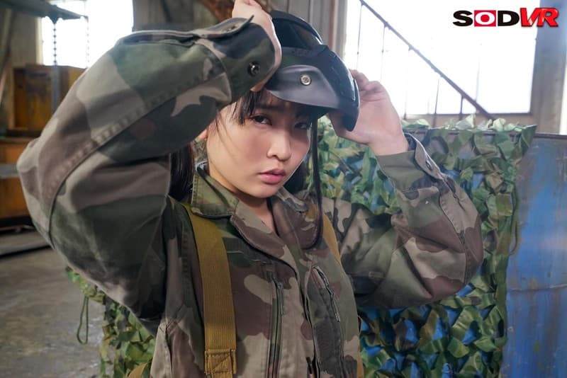 DSVR-505 【VR】サバゲーVR 強気なツンデレミリタリー女子をゲーム中に押し倒してSEX 枢木あおい