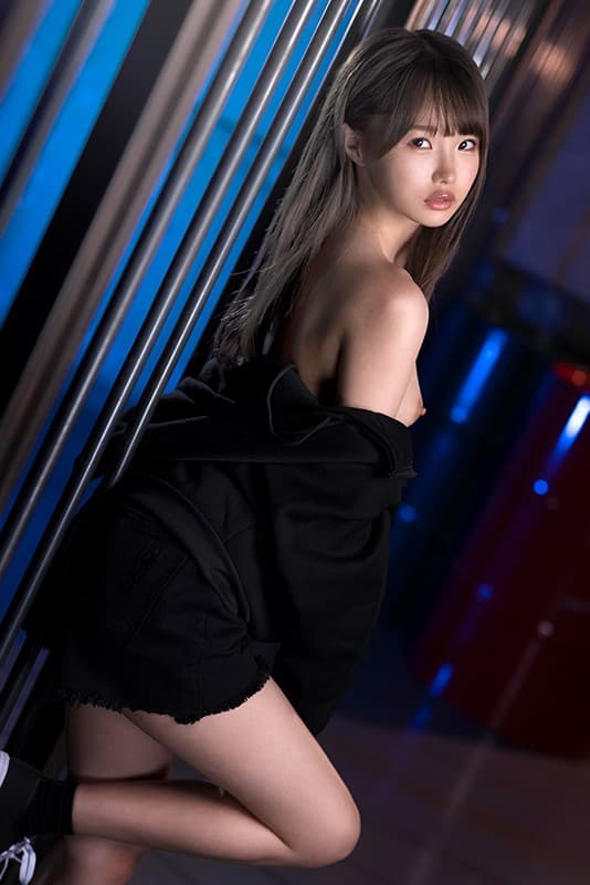 SAVR-117 【VR】この女は…絶対に狂ってる。金玉がズタボロになっても生々しく痴女られる逆拉致FUCK 松本いちか