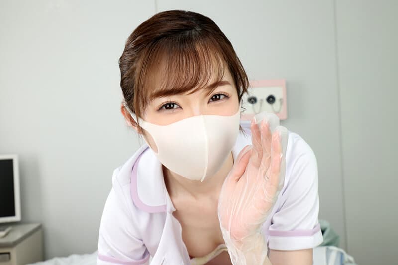 URVRSP-250 上戸まり【VR】【8K VR】美人看護師（人妻）に見つめられながら何度も射精させられる入院生活