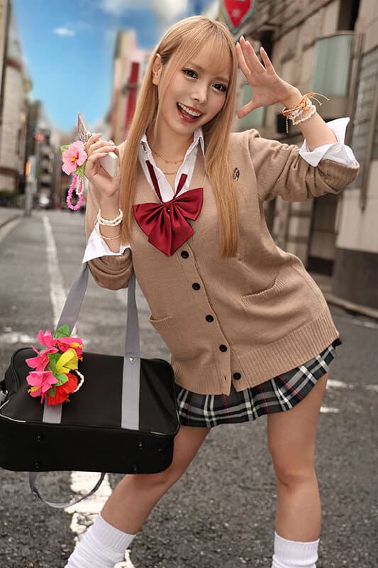 VRKM-1197 【VR】これぞ8K！ここだけ平成！ギャル女子校生と体液でチョベリグ￥交～ 蘭々