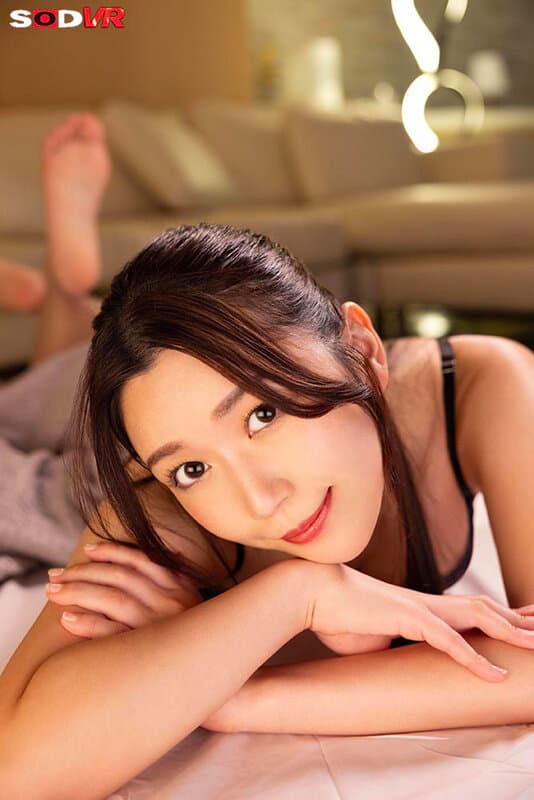 DSVR-1675 【VR】【8K】もう、離さない 離婚して仕事も辞め、十数年ぶりに地元に戻って来たボク 独身のまま待っていてくれた幼馴染に少し強引に押し倒されてRe:スタートセックス 戸川なみ