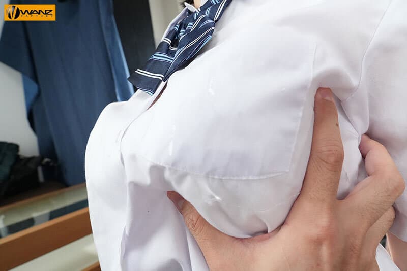 WAVR-259 【VR】制服少女にいたずらVR