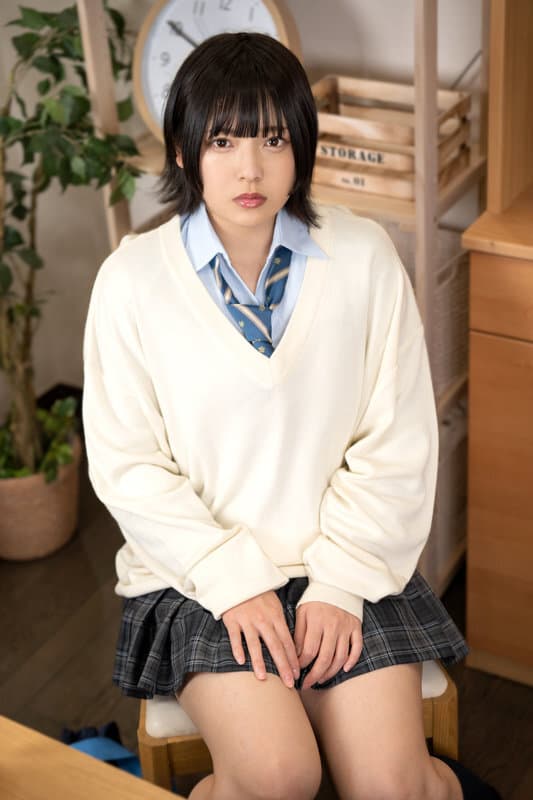 AQUBL-001 【VR】ボーイッシュで小生意気な義妹を夜●いしてめちゃくちゃに犯した調教記録 早見なな