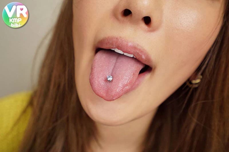 BIKMVR-100 【VR】業界最高峰のレジェンド女優AIKAを絶倫チ●コでハメ倒した話