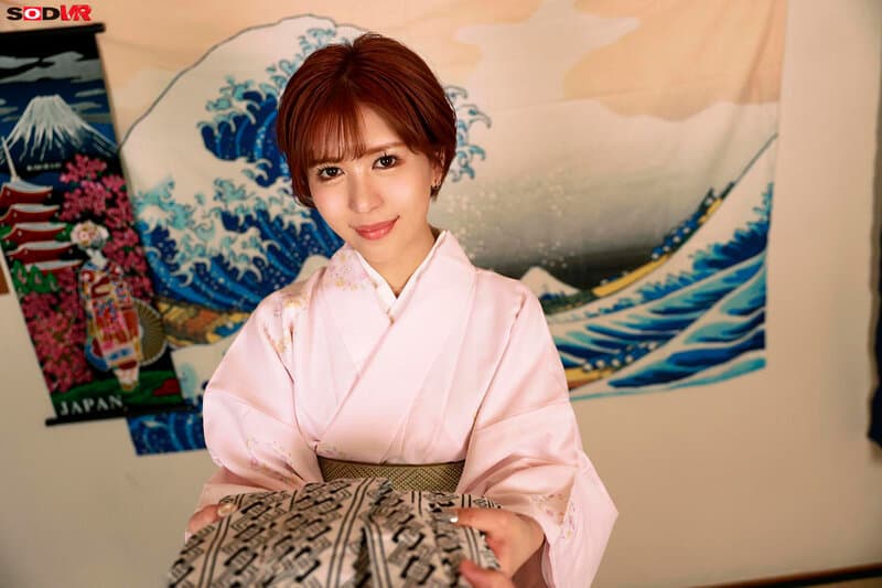 DSVR-1587 【VR】【8K】小さな旅館の今どき若女将（見習い中！） 人懐っこさと華奢なカラダでボクのチ●ポを濃厚接待 肉体が淫らに絡み合う濃密癒しSEX 乃木絢愛 / [8K] DSVR-1587 Nogi Ayame Young Lady – VR