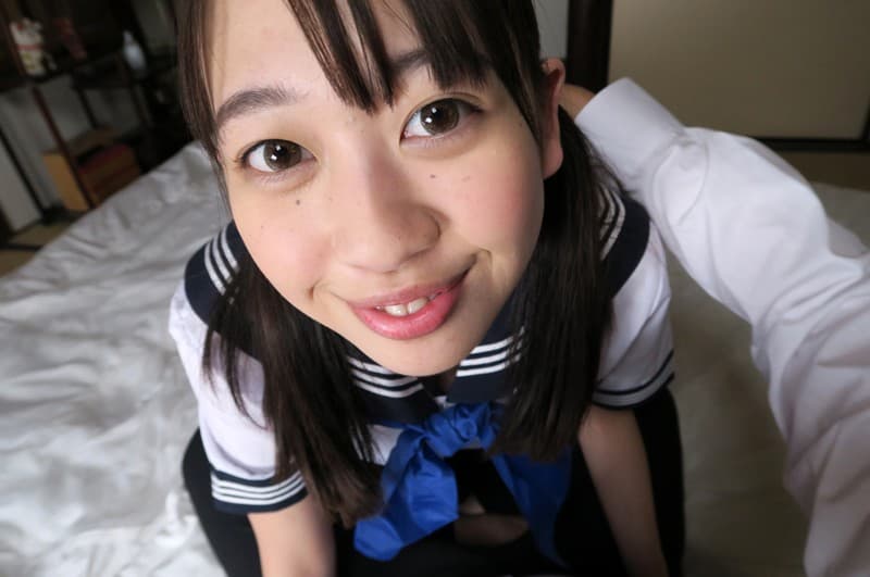 WPVR-143 【VR】修学旅行中に押し入れで声ガマン性交…でも初体験で生はマズくない？ 三田杏