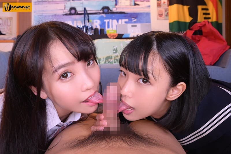 WAVR-165 【VR】ねぇねぇ、この子買ってよ！！ 友達を売りに来た円光斡旋J子3