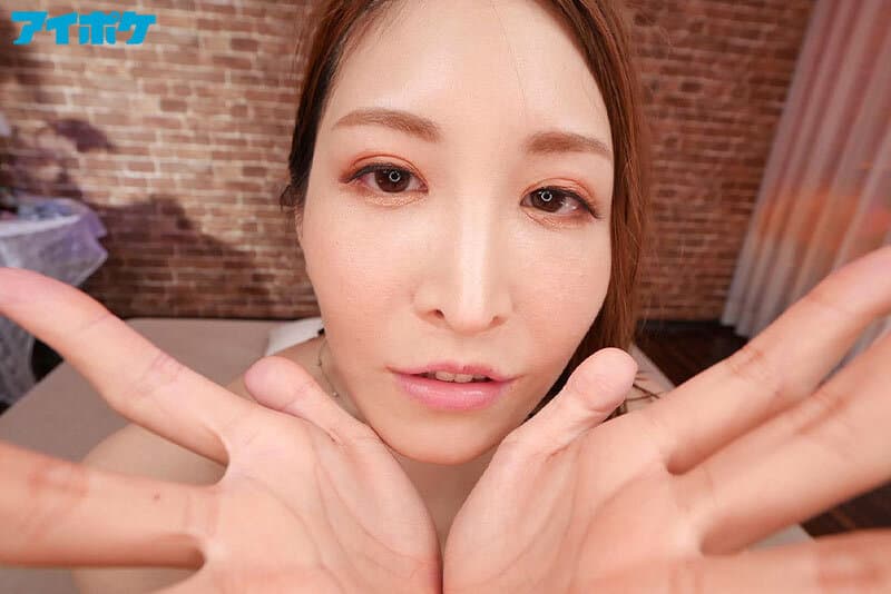 IPVR-200 【VR】「私とキスしたいでしょ？」 トロけるディープキスSex VR 濃厚ベロキスに勃起必須！！ 神菜美まい