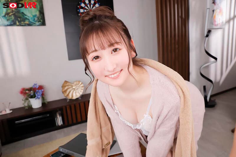 DSVR-1599 【VR】【8K】「眼鏡姉のことが好きな弟の僕をお家デート中の彼氏と勘違いして浮気中出しセックス」 末広純