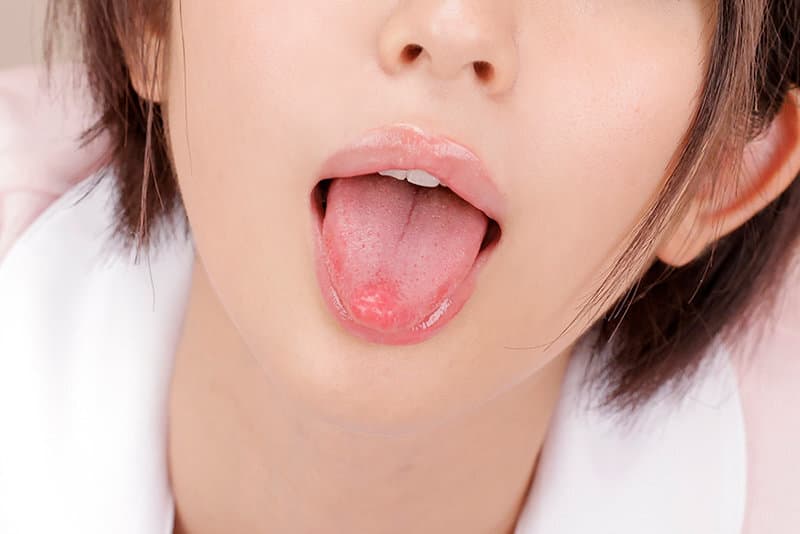 URVRSP-140 【VR】ずっと囁き密着限界ゼロ距離特化VR 結梨