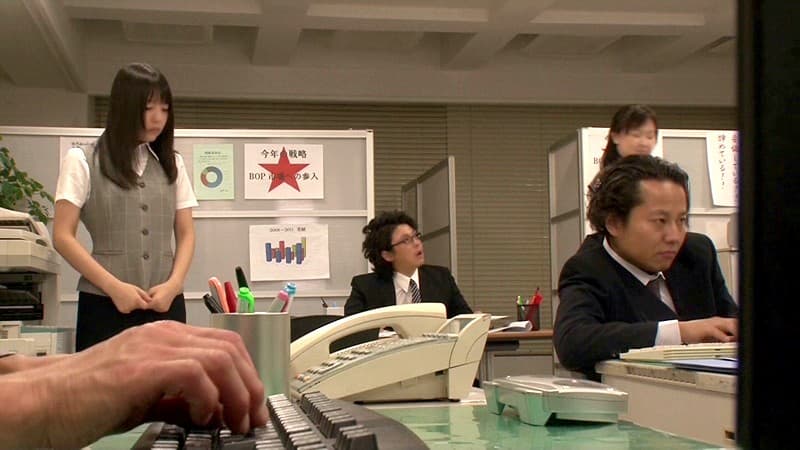 SACE-104 中出し射精公衆便女 つぼみ