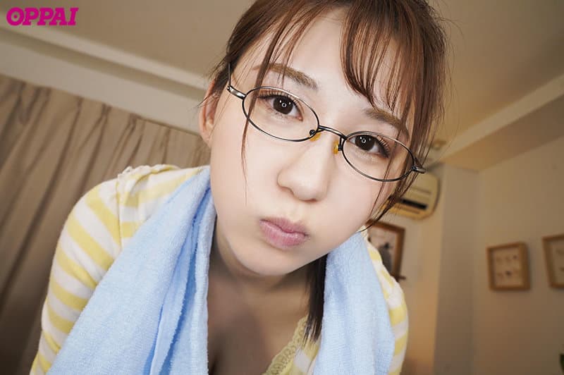 PPVR-014 【VR】普段は地味巨乳な会社の後輩が飲み会で酔って鬼肉食化！酔い潰れた僕は朝まで何度も喰い散らかされた 前田桃杏