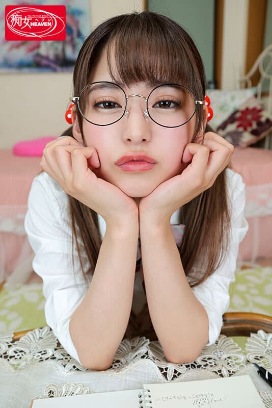 CJVR-021 【VR】2SEX230分21射精 帰省先のド田舎で再会した幼馴染二人に密着挟まれ身動き出来ず奪い合い中出しさせられた夏休みVR 白桃はな 渚みつき