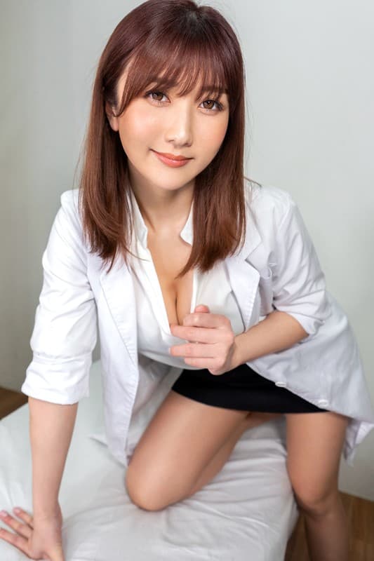 CAPI-149 【VR】暴発寸前の入院10日目に狙いを定めてチンポ狩りを楽しむドスケベ女医 大槻ひびき