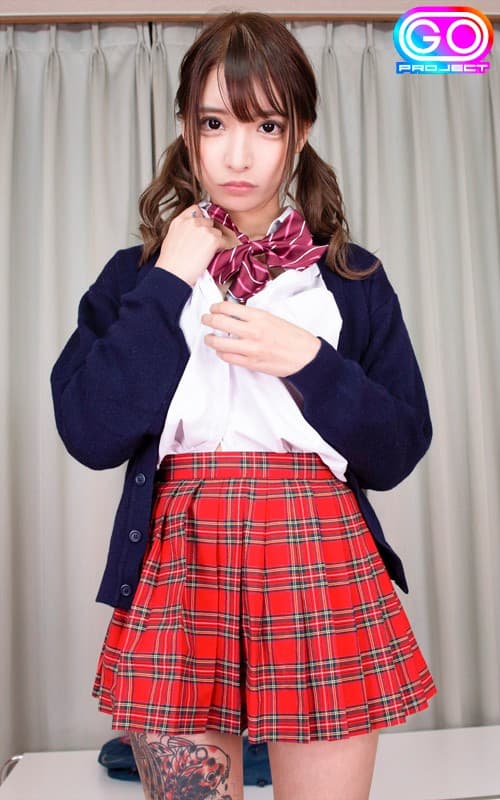 GOPJ-354 【VR】HQ 劇的超高画質 刺青J● 円光現場写真で脅迫レ×プ 抗う身体を抑え込み強●中出し