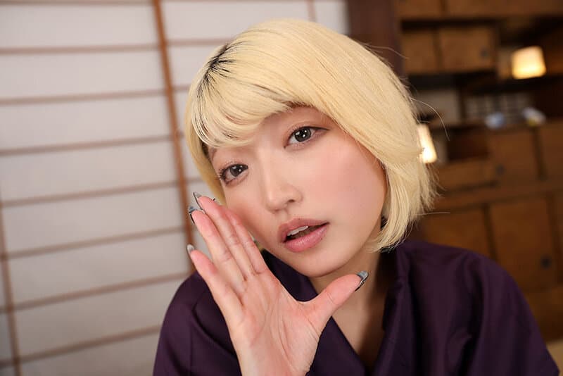 VRKM-1586     【VR】1泊2日で訪れた男性客をおしゃぶり中毒にさせる蛇舌’妖’旅館