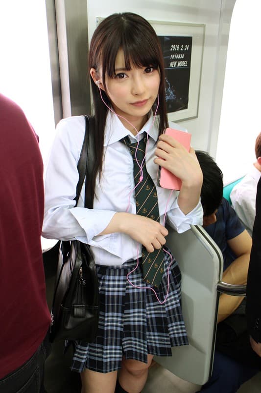 EXVR-149 【VR】ドスケべ女子●生ヤリ過ぎ逆チカン電車 波木はるか