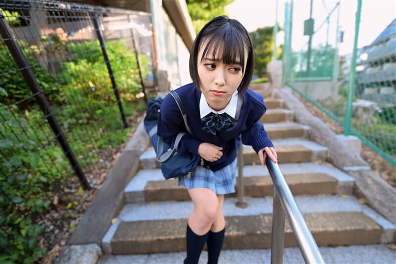 VRPRD-007 【VR】【遠隔操作】ボーイッシュ制服美少女をアウトドア寸止めリモバイ調教で悶絶欲情化してハメ倒す放課後