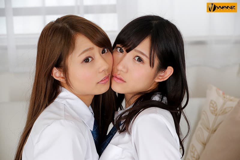 WAVR-007 【VR】アリーナ席でレズ体験！ノンケの私をベロキスで全力誘惑してくる制服レズビアンVR