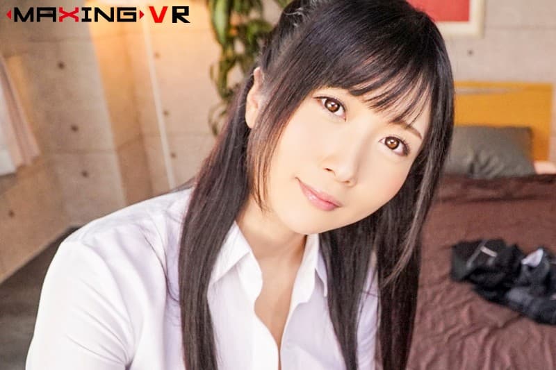 MXVR-005 【VR】ちょっとSな女上司とホテルで相部屋【大槻ひびき】