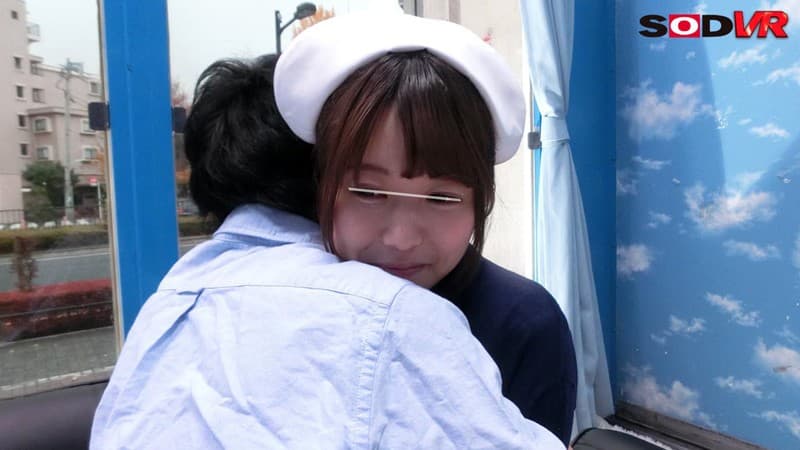 DSVR-216 【VR】素人ナンパVR マジックミラー号×童貞筆下ろし 騎乗位?バック?最後は正常位で中出しまでさせてくれる現役ナースの恥じらい?優しさ＆童貞の生リアクションを視点移動カメラでたっぷりお見せします！