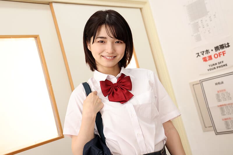 VRKM-689 【VR】顔面特化アングルVR ～元気な幼馴染に「ロッカーの中」で励まされてイチャラブSEX～ 倉本すみれ