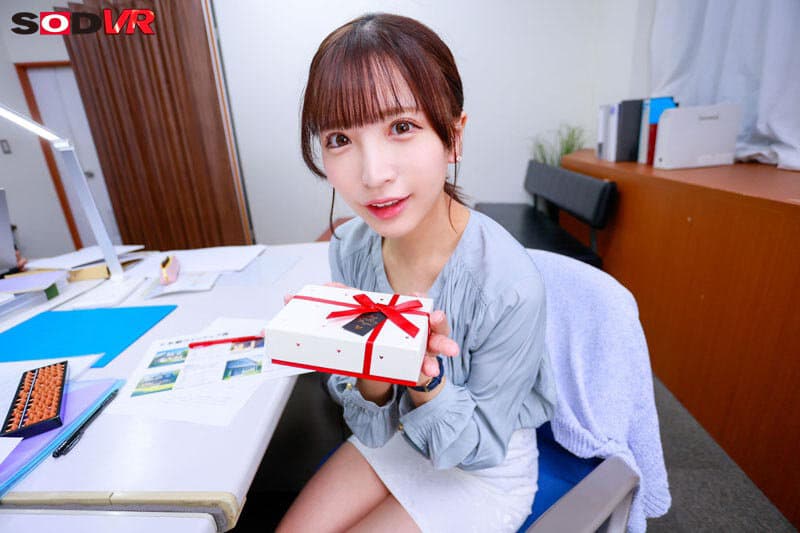 DSVR-1560 【VR】【8K】 シン?ウェアラブルVR ずっと好きだったのに寿退社する後輩OLの小那海。嫉妬に狂ったボクは残業させて、嫌がり逃げようとする小那海に何度も孕ませレ●プした。 小那海あや