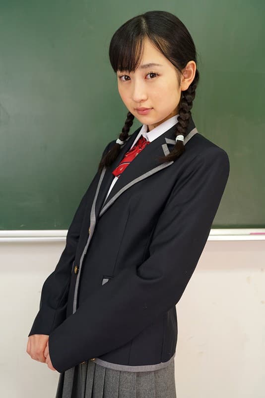 PIYOVR-001 【VR】透明人間VR～これって仮想！？現実！？透明人間になって更衣室でひよこ女子にやりたい放題！！～※AVOP-470連動作品