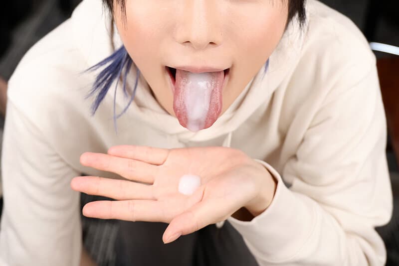 URVRSP-407【VR】【8K VR】大学に馴染めずいつも一人の僕と仲良くしてくれる優しいイケメン君の秘密 男になりたい♀×かっこいい男に憧れる♂、誰にも内緒のBL？ストーリー かーくんに出てるAV女優名まとめunfinished – URVRSP-407