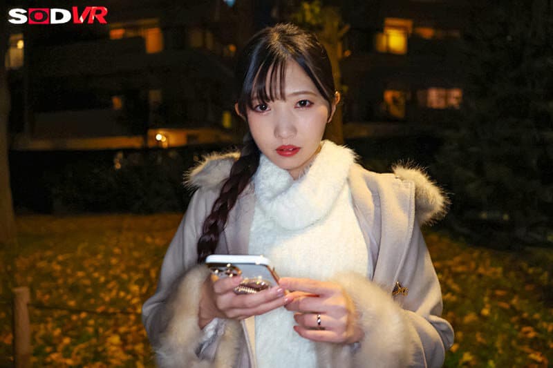 DSVR-1739     【VR】【8K】都内?大●●公園で立ちんぼしている奥さんに薬を盛ってキメセク撮影 散々中出ししまくった