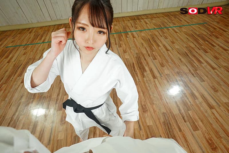 DSVR-1004 【VR】いつも厳しい空手部の先輩に「マッサージして」とコキ使われ、クリトリス集中刺激したら快楽堕ち！立場逆転！黒帯で拘束して、厳しくシゴいてやった。 羽月うらら