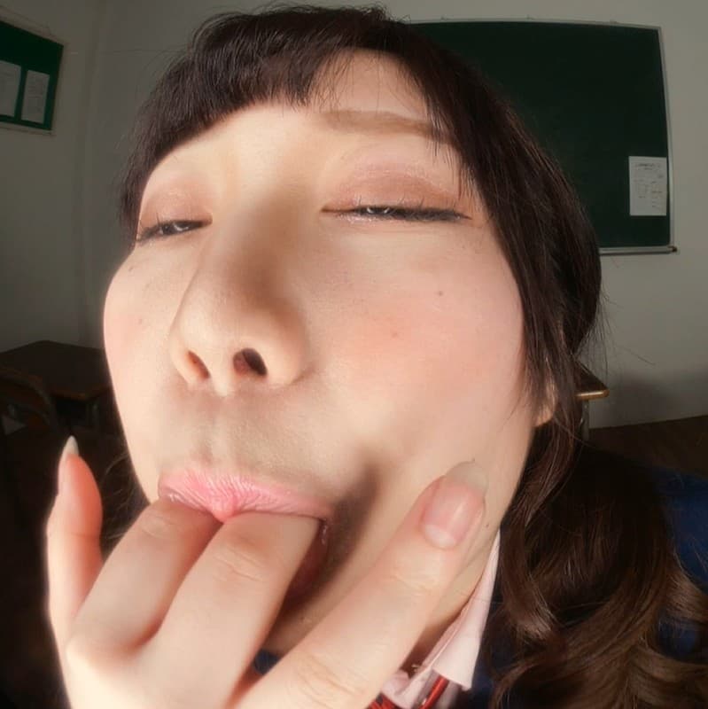 CAPI-137 【VR】爆乳J●が先輩と教室で校内射精 夏希ゆめ