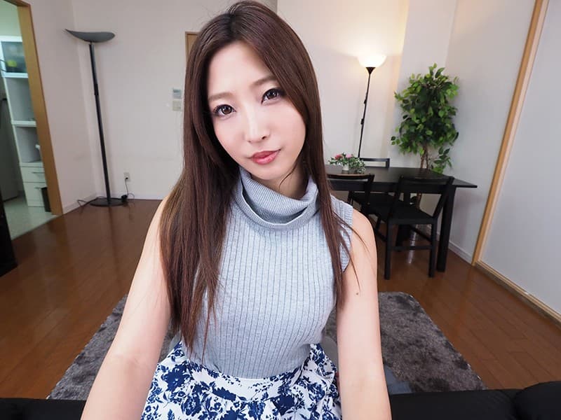 KOLVR-052 【VR】排卵日に夫の寝てる隣で中出し寝取りSEX 水川スミレ