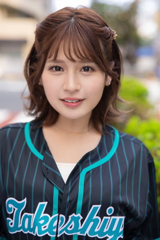 VRKM-1221 【VR】これぞ8K！ 顔面特化アングルVR ～10年ぶりに再会した幼馴染と ”ガチ恋距離” で初SEX～ 優梨まいな