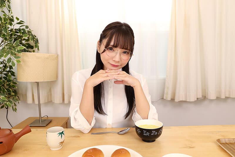 SAVR-329 【VR】未亡人になった息子の嫁が毎日顔を出してくれては介護おしゃぶり 一条みお