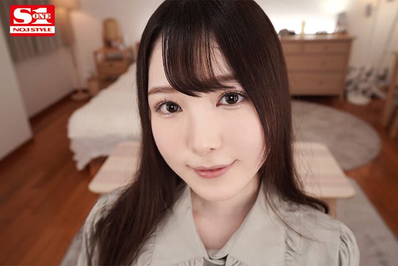 SIVR-215 【VR】超至近距離で美顔を120％堪能できるキス?リップ?フェラたっぷり！香水じゅんの顔面特化VR