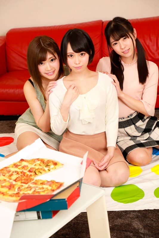 BZVR-011 【VR】長尺オムニバスVR?3コーナー?3セックス ピザ屋最前線！！もしも、僕がピザ屋の店員で、巷で噂のエッチな女の子の自宅にピザを届けたら、偶然のラッキースケベがとまらない…？？「ピザ屋でバイトをはじめて良かったー 働くといいことあるよ！！社会貢献VR！！」