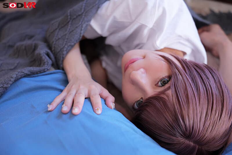 DSVR-1696 【VR】【8K】ショートカットGAL と、寝起き素顔のナチュパコ。目覚めて即朝勃ちチ○ポで中出しから始まるダラダラなリアル休日SEX MOEKA