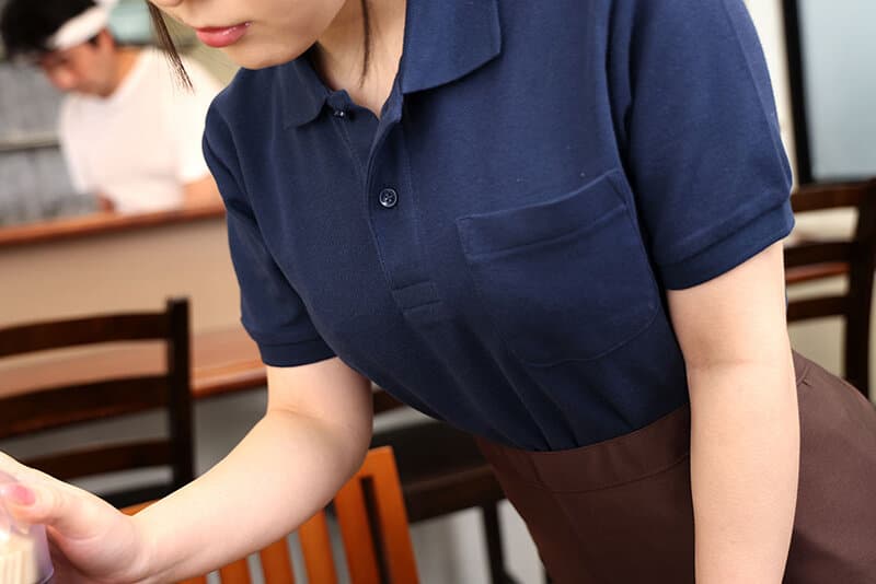 SAVR-204 【VR】種付け裏バイト 鳥●県湯●浜町 創業83年『来●軒』 アルバイト勤務 りなちゃん（18）