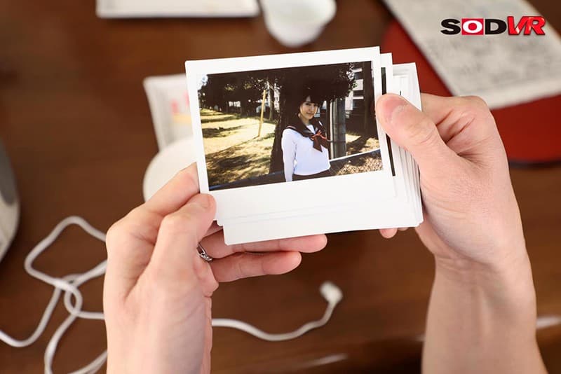 DSVR-951 【VR】学生時代の妻に会いたい 若返り薬を飲んだ妻（42）が昔の美貌を取り戻して…