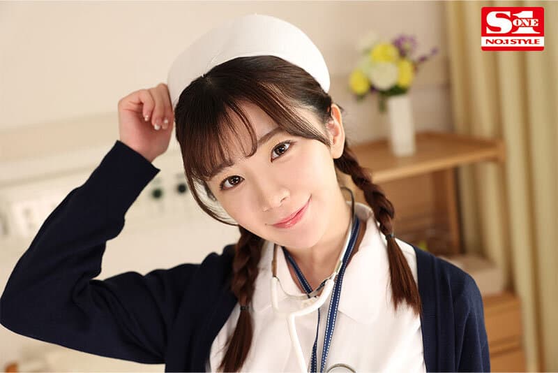 SIVR-306 【VR】天井特化×宇野みれい×ナース 大部屋でこっそり大胆に僕にだけ…やわふわ美白乳Gcup覆い被さり騎乗位スペシャル