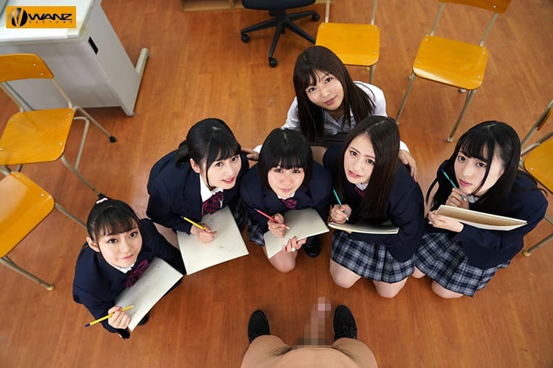 WAVR-048 【VR】チ○ポビンビンCFNM学園VR 今年から共学になった女子校に入学したら男が1人しかいなくて、 あげくの果てに制服が無いので全裸で過ごすように言われ、チ○ポ丸出しで学園生活を送る事になったボク！！