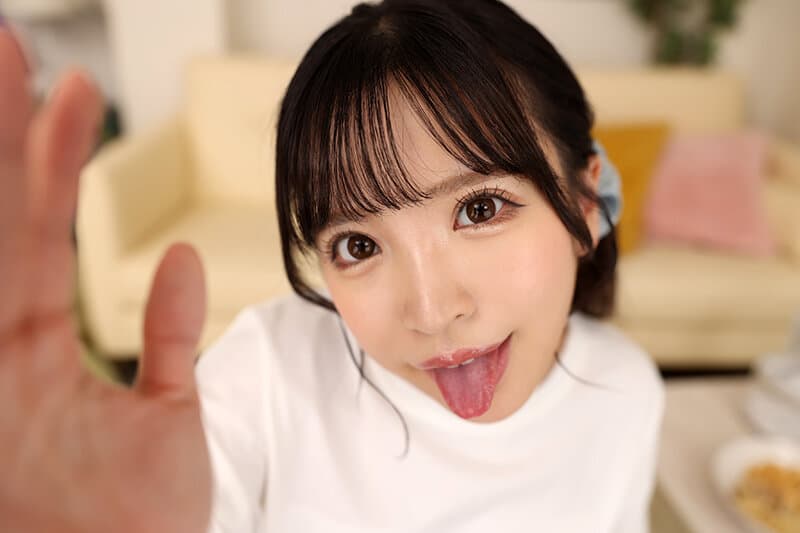 VRKM-1176 【VR】これが8K 天井特化アングルVR 離れてもすぐに近づいてくる鬼カワ彼女と子作り「10発射」小那海あや