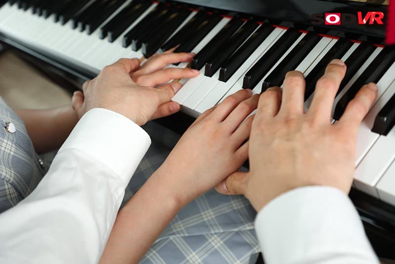 DSVR-969 【VR】3年2組 なえちゃん 145cm ピアノレッスン中にわいせつ